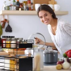 Organiseur De Placard Avec 2 Paniers -GourmetHome Soldes Magasin 0ce49c1ab5b640b6b0dd60818099a715