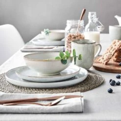 Service HENLEY (16 éléments) -GourmetHome Soldes Magasin 1000332765 220215 023 MOOD DETAILS P000000001000332765 mood