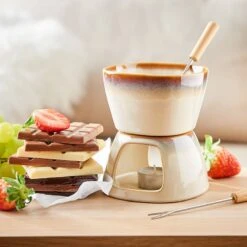 Mini-Fondue AU CHOCOLAT -GourmetHome Soldes Magasin 1000364174 220719 021 MOOD DETAILS P000000001000364174 mood