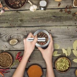 Mortier Pilon Avec Couvercle -GourmetHome Soldes Magasin 225c8c142f9241f1adbfddd3c83eb08c