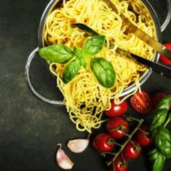 Séchoir à Pâtes Bambou -GourmetHome Soldes Magasin 359ef84f3436475c8984087ea48cb4ce