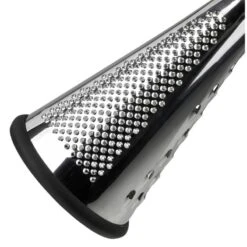 Râpe à Légumes Et à Fromage Conique -GourmetHome Soldes Magasin 38b386f20f4c42a4aa4a66ff856cd42b