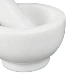 Petit Mortier En Marbre Avec Pilon -GourmetHome Soldes Magasin 41b13e8d93364b438234c78e9f11e9d0