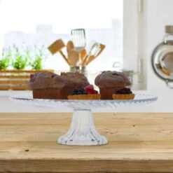 Plat à Gâteau En Verre Sur Pied -GourmetHome Soldes Magasin 633eb0da2272460f94c267eff7b56c5c