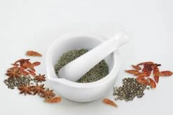 Pilon Mortier Fackelmann -GourmetHome Soldes Magasin 78fae3a392b942f98286c9f67fa89066