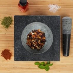 Mortier Carré Et Pilon En Granit -GourmetHome Soldes Magasin 9b919e3e93844da0b84c38558e2ab89e