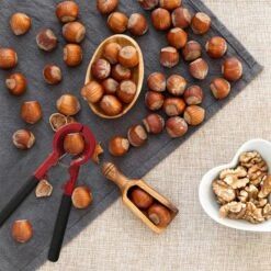 Casse-noix De Couleur Rouge 8 Casse-noix De Couleur Rouge -GourmetHome Soldes Magasin cf4d996ecf7d4656a8d769d004de897f