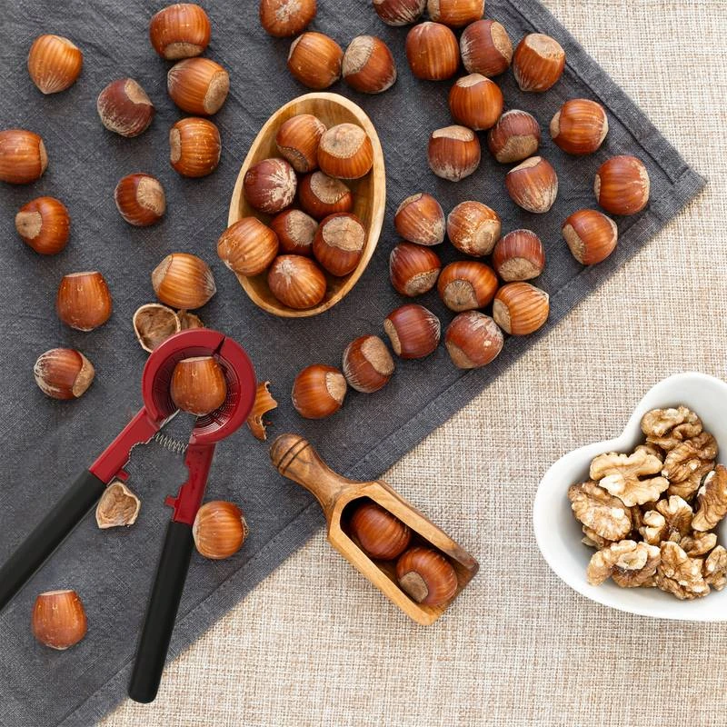 Casse-noix De Couleur Rouge 2 Casse-noix De Couleur Rouge – Image 2