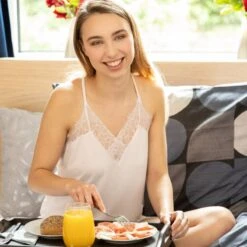 2x Tablettes De Lit Bambou Marron Foncé -GourmetHome Soldes Magasin d070ae169a78461eaf2b81412d2ec671