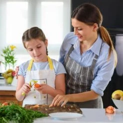 Planche à Découper Bois D’acacia Massif -GourmetHome Soldes Magasin da2388a6573544cda2062d5aef1e8e97