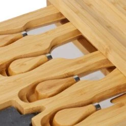 Plateau Fromage Bambou Lot 9 Accessoires -GourmetHome Soldes Magasin e5c812f5a96e4c209bc37087679c9657