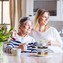 Présentoir à Gâteau Porcelaine -GourmetHome Soldes Magasin f180195ef3a24578af5fa4a85d33bdd7