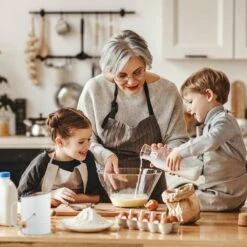 2x Passoires à Farine Avec Manivelle -GourmetHome Soldes Magasin fe6498278d3c4b919f391b90d86e2fbc